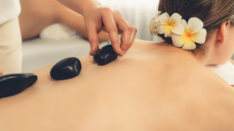 Edwin International Stone Massage